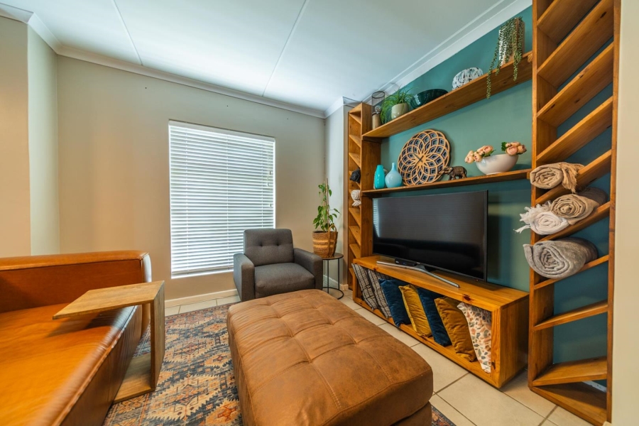 3 Bedroom Property for Sale in Nuutgevonden Western Cape